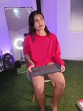 YeseniaRodriguez3 online show from October 29, 12:02 am