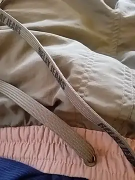 younggblackkCOCK19 online show from April 4, 11:29 am