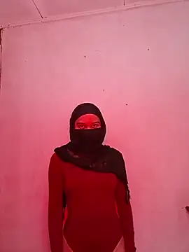 Snapshot of AmirahZahra_ chatting on October 31, 3:40 am AmirahZahra  online show from October 31, 3:40 am