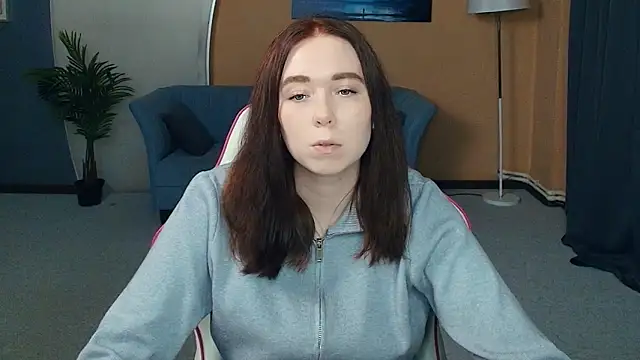 Snapshot of AddieOsler chatting on May 10, 7:41 pm AddieOsler online show from May 10, 7:41 pm