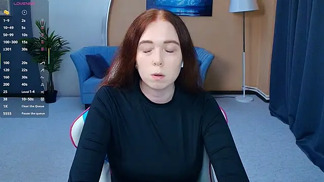Snapshot of AddieOsler chatting on June 4, 7:31 pm AddieOsler online show from June 4, 7:31 pm