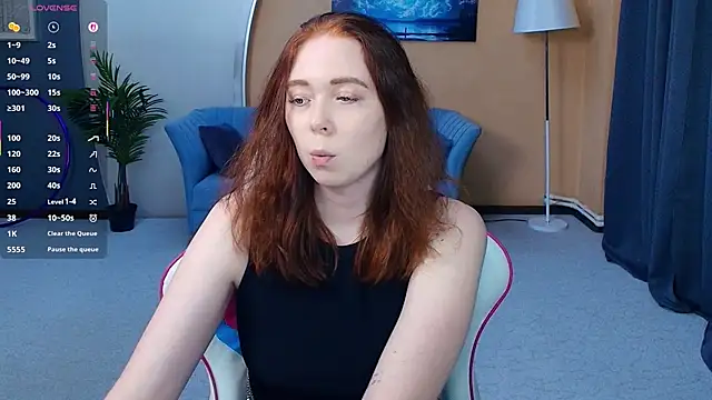 Snapshot of AddieOsler chatting on June 6, 7:51 pm AddieOsler online show from June 6, 7:51 pm