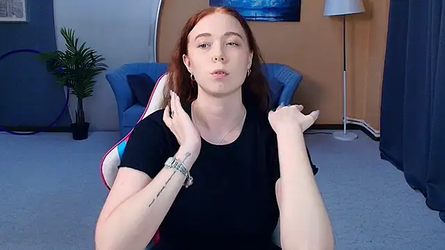 Snapshot of AddieOsler chatting on June 10, 8:08 pm AddieOsler online show from June 10, 8:08 pm