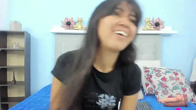 Snapshot of tammy_sex25 chatting on June 6, 11:15 am tammy sex25 online show from June 6, 11:15 am