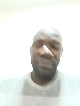 Snapshot of shoodly99 chatting on March 1, 1:40 am shoodly99 online show from March 1, 1:40 am