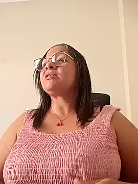 Angie milf50 online show from April 12, 8:36 pm