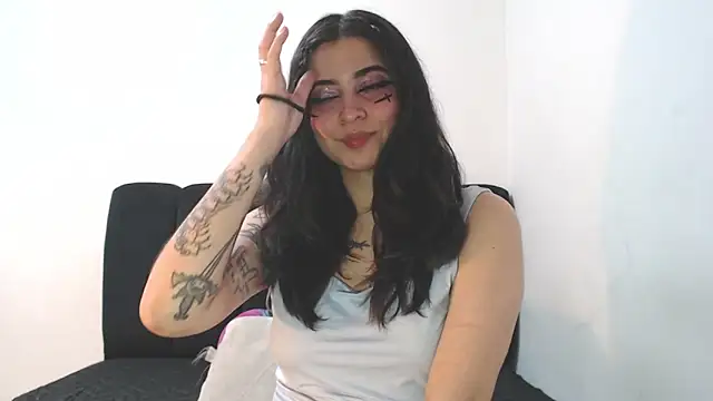 Annagoth  online show from June 15, 12:02 am