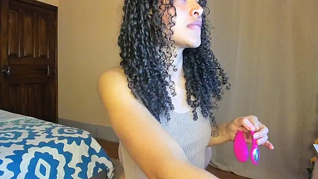 Keniia rizz online show from July 25, 11:35 pm