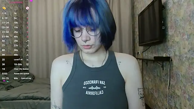 Snapshot of KellePourier chatting on February 26, 6:29 pm KellePourier online show from February 26, 6:29 pm