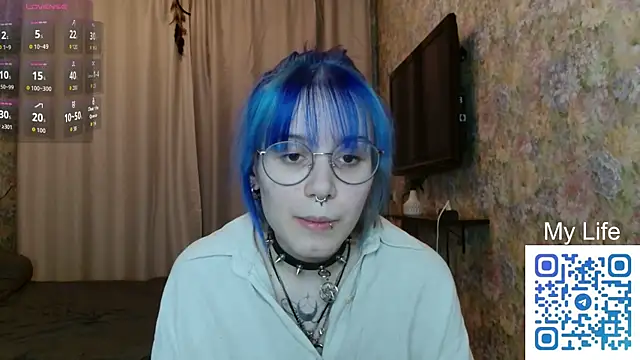 KellePourier online show from March 25, 4:57 pm