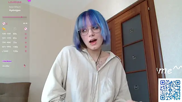 KellePourier online show from March 31, 7:09 am