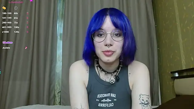 KellePourier online show from April 18, 11:14 am