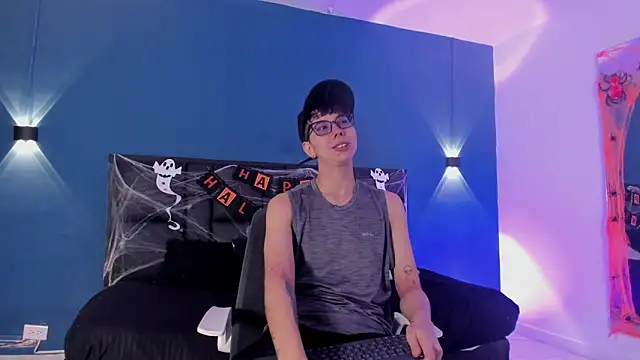 MaykStons online show from October 28, 12:19 pm