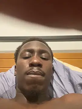 Snapshot of jdskiii38 chatting on October 26, 10:21 am jdskiii38 online show from October 26, 10:21 am