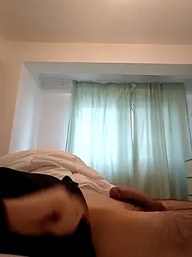 Snapshot of mike__123 chatting on October 26, 2:45 pm mike  123 online show from October 26, 2:45 pm