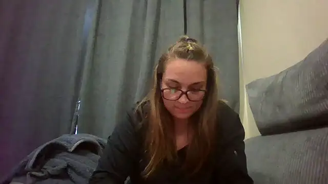 lilMissMarli online show from February 20, 12:16 pm