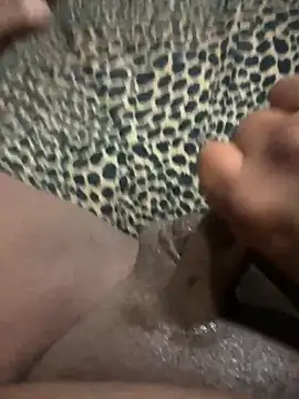 Snapshot of landongordon145 chatting on November 11, 5:07 am landongordon145 online show from November 11, 5:07 am