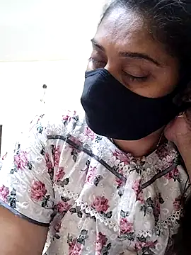 girl999 online show from February 22, 6:50 pm