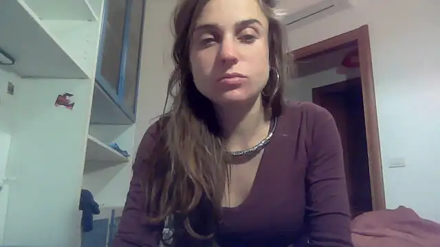 Snapshot of SinnEmily chatting on December 16, 10:15 pm SinnEmily online show from December 16, 10:15 pm