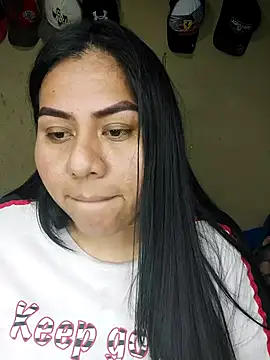 Snapshot of comwoy_d chatting on November 3, 12:35 am comwoy d online show from November 3, 12:35 am