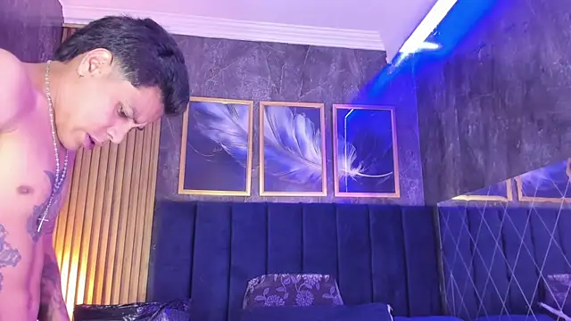 Snapshot of Andrew_Haalls chatting on July 2, 2:12 pm Andrew Haalls online show from July 2, 2:12 pm