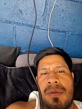 sanz957 online show from March 2, 12:02 am