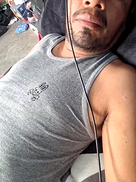 sanz957 online show from April 16, 12:33 am