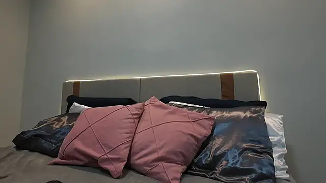 Snapshot of MaryahBlanc chatting on October 27, 11:52 pm MaryahBlanc online show from October 27, 11:52 pm