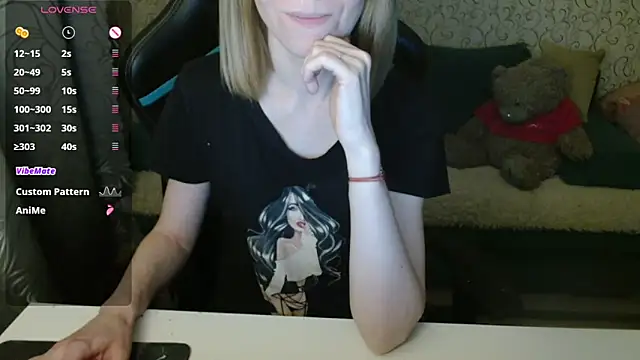 Snapshot of _Alisa_Allison_ chatting on November 17, 3:07 pm Alisa Allison online show from November 17, 3:07 pm