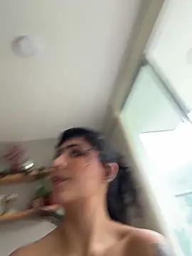 SugarTroubl33 online show from March 6, 2:02 pm