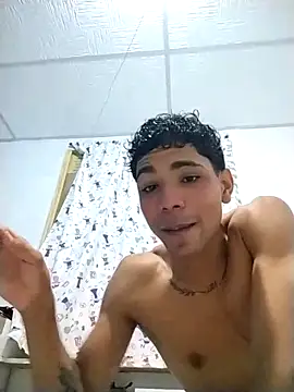 Snapshot of Alex_Sweeting chatting on December 15, 2:27 am Alex Sweeting online show from December 15, 2:27 am