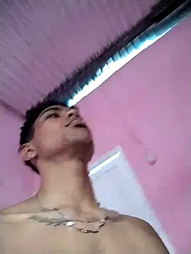 Snapshot of Alex_Sweeting chatting on January 6, 9:39 pm Alex Sweeting online show from January 6, 9:39 pm