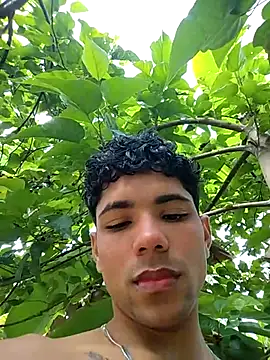 Snapshot of Alex_Sweeting chatting on January 13, 6:57 pm Alex Sweeting online show from January 13, 6:57 pm