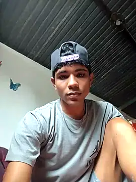 Snapshot of Alex_Sweeting chatting on February 11, 6:57 pm Alex Sweeting online show from February 11, 6:57 pm