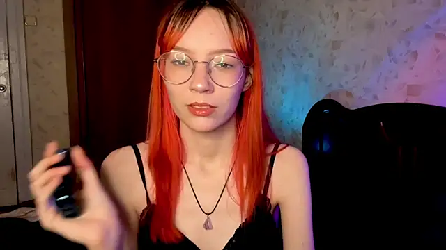 Snapshot of Midnight_Secret chatting on October 29, 5:25 pm Midnight Secret online show from October 29, 5:25 pm