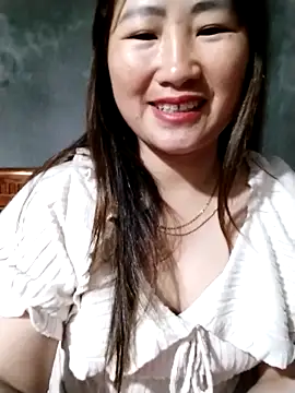 emini-xx online show from March 6, 11:56 pm