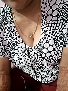 Snapshot of Richarani321 chatting on October 27, 6:34 pm Richarani321 online show from October 27, 6:34 pm