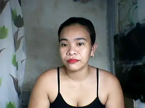 Snapshot of Honeyjean_30 chatting on November 5, 2:06 pm Honeyjean 30 online show from November 5, 2:06 pm