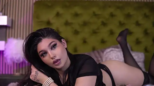 KeylaNoir online show from February 27, 11:54 am