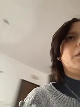 Piediniecollant online show from February 17, 11:07 am