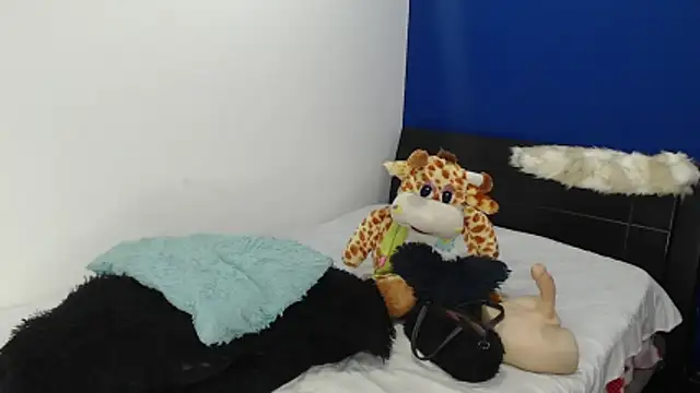 EmmilyConnor online show from March 18, 3:48 pm