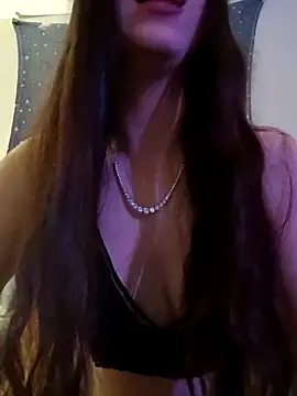 Heavenlyangelforever online show from April 15, 1:23 am