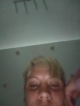 Snapshot of kellyMatsumoto chatting on October 27, 6:12 pm kellyMatsumoto online show from October 27, 6:12 pm