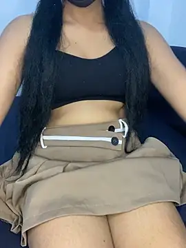 Snapshot of Shelas_room_official chatting on May 5, 5:54 pm Shelas room official online show from May 5, 5:54 pm