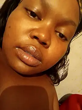 Snapshot of 3bigcuteness chatting on November 9, 10:52 pm 3bigcuteness online show from November 9, 10:52 pm