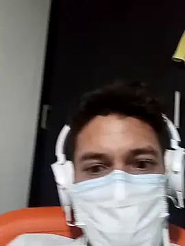 Snapshot of angeldefezcolombia chatting on February 12, 9:48 am angeldefezcolombia online show from February 12, 9:48 am