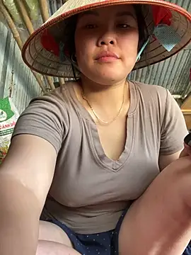 Snapshot of heodat-sexx chatting on April 21, 7:36 am heodat-sexx online show from April 21, 7:36 am