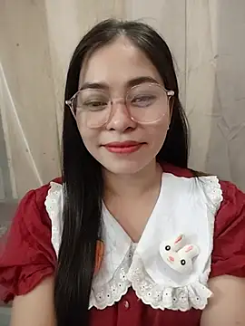Snapshot of Bamboo-niee123 chatting on May 30, 3:47 am Bamboo-niee123 online show from May 30, 3:47 am