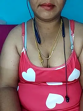 Snapshot of deepikasree143 chatting on October 29, 7:15 pm deepikasree143 online show from October 29, 7:15 pm