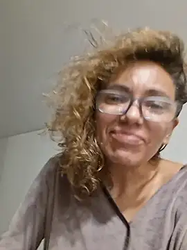 Snapshot of loveryvicky chatting on November 15, 12:34 pm loveryvicky online show from November 15, 12:34 pm